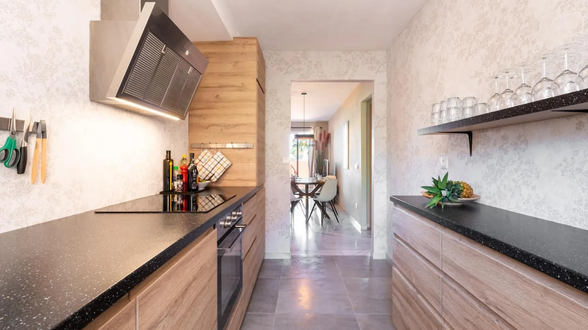 Penthouse Amatista - Sea Views & Sun Terrace In Marbella Lägenhet 0*,  Spanien